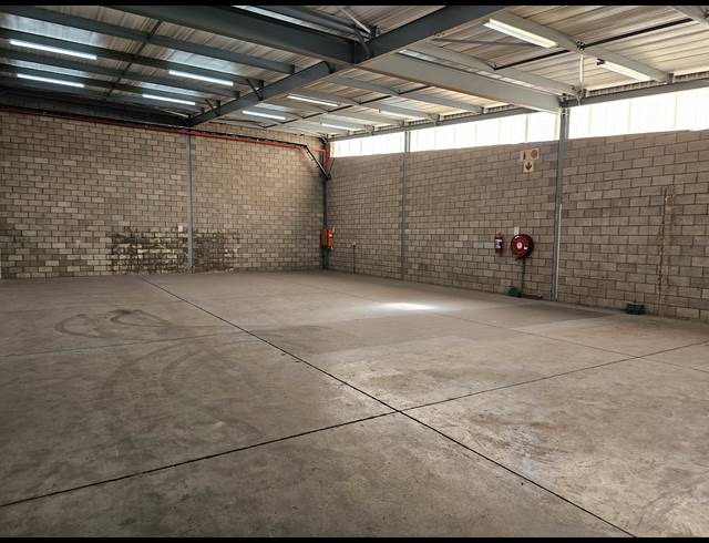 288M² MINI FACTORY TO LET IN KYA SANDS